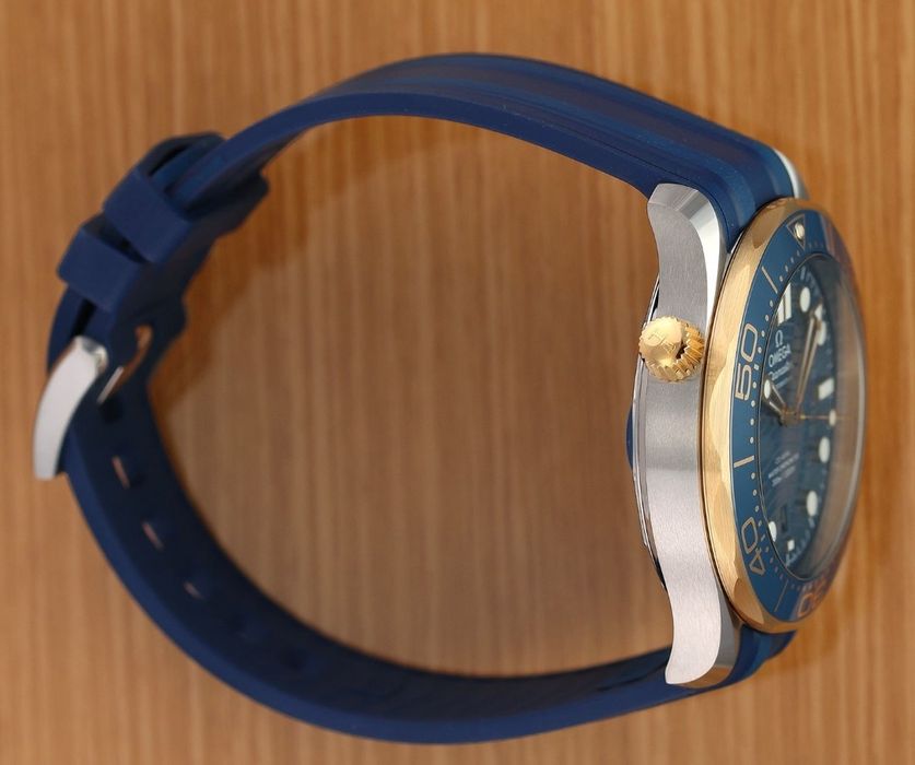 Omega Seamaster Diver 300m Co-Axial Master Chronometer 42mm