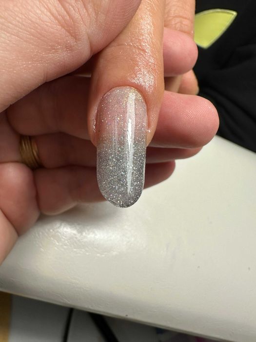 Manichiură Gel / Ojă Semi / Pedichiură - Calea Moșilor (Sector 2)