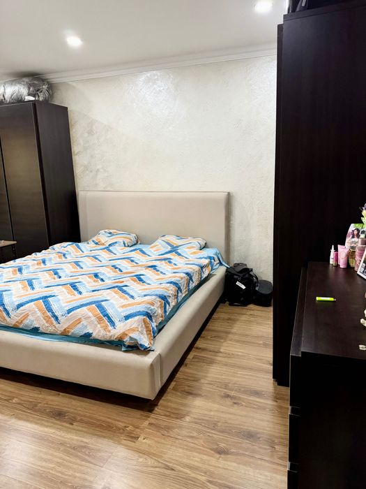 Продается двухэтажный дом