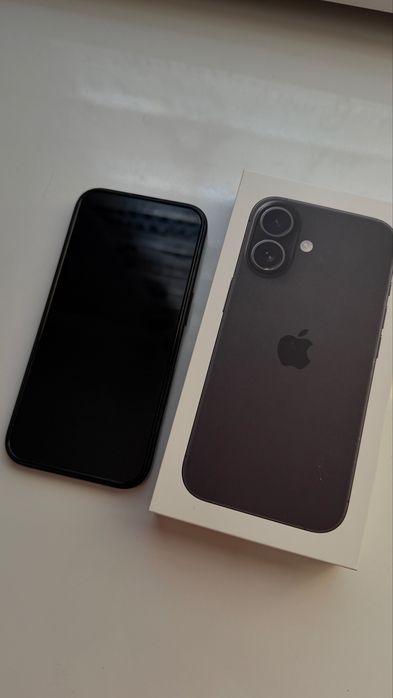 Продаю iPhone 16 128Гб