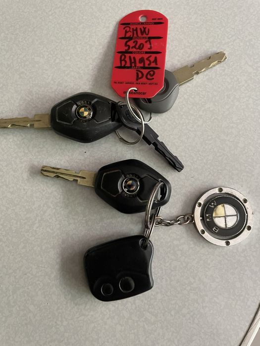 Продавам BMW-E39 520i