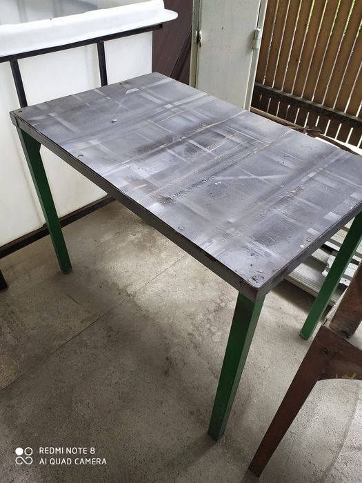 Стол kалин темир листдан ва профилдан