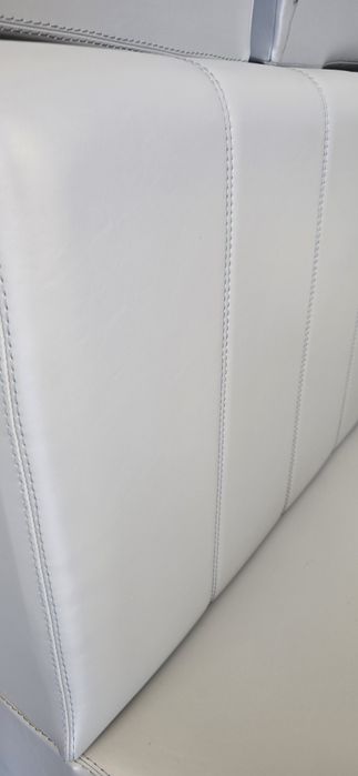 Canapele piele 2 persoane