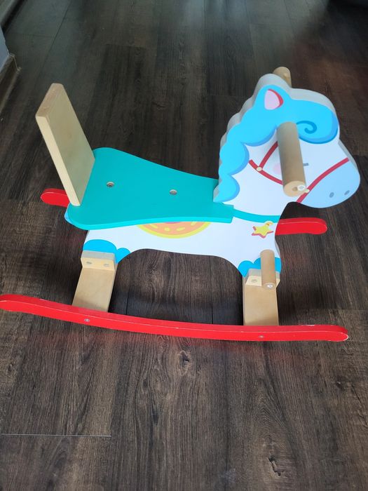 Vand balansoar de lemn pt copii, model Unicorn