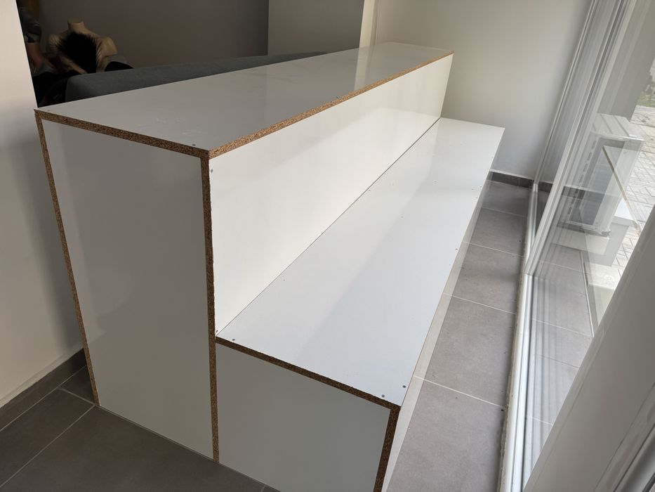 Луксозно оборудване за магазин за бельо / дрехи