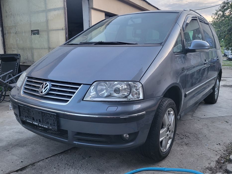 Sharan Anul 2009 4x4 1.9 tdi 116cp BVK 7 locuri Xenon