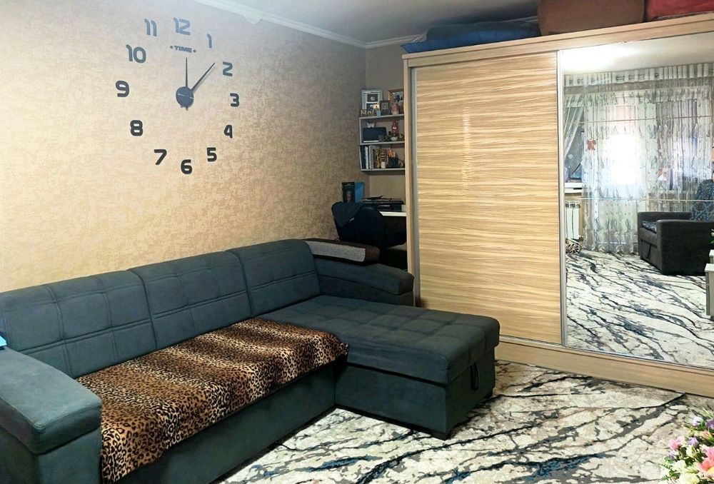 СРОЧНО продаётся 1|4|4  | ТРОИЦК | 14 школа