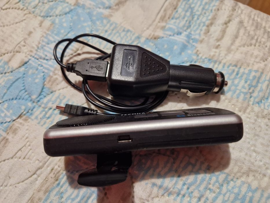 Bluetooth за кола с вградена батерия