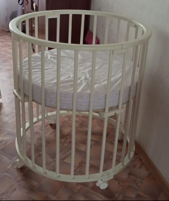 Продаю детскую кровать