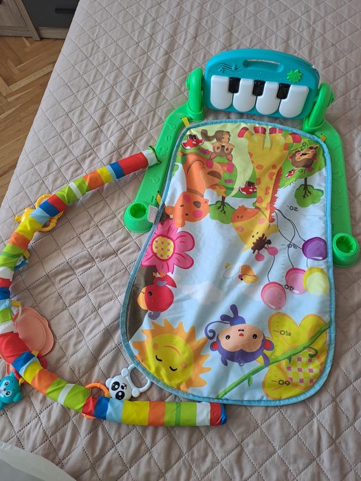 Активна гимнастика за бебе