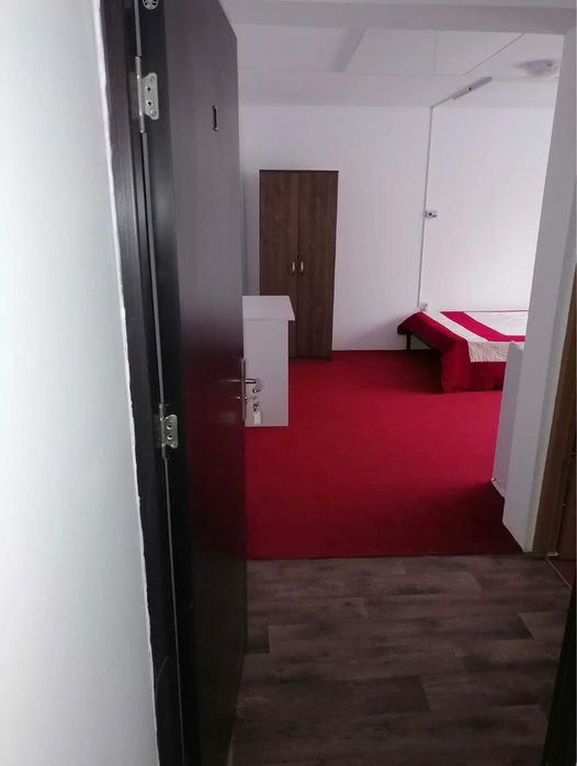 Închiriez garsonieră zona 2 Babe(lângă centrul medical Irina)