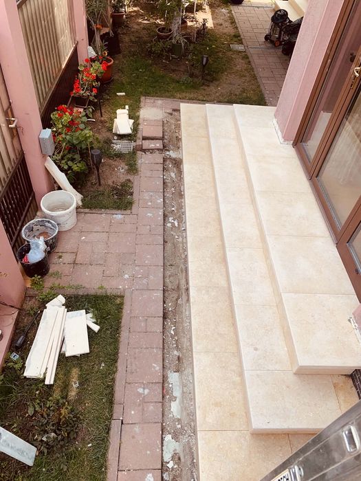 Montez Travertin, Granit, Marmură, Trepte, Gresie și Faianță. Renovari apartamente,vile,case ,spatii comerciale.