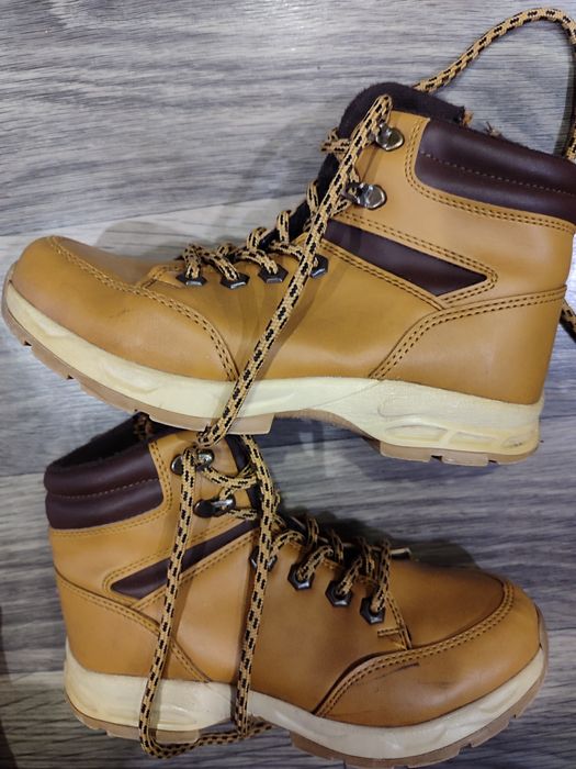 Продам ботин по 1000