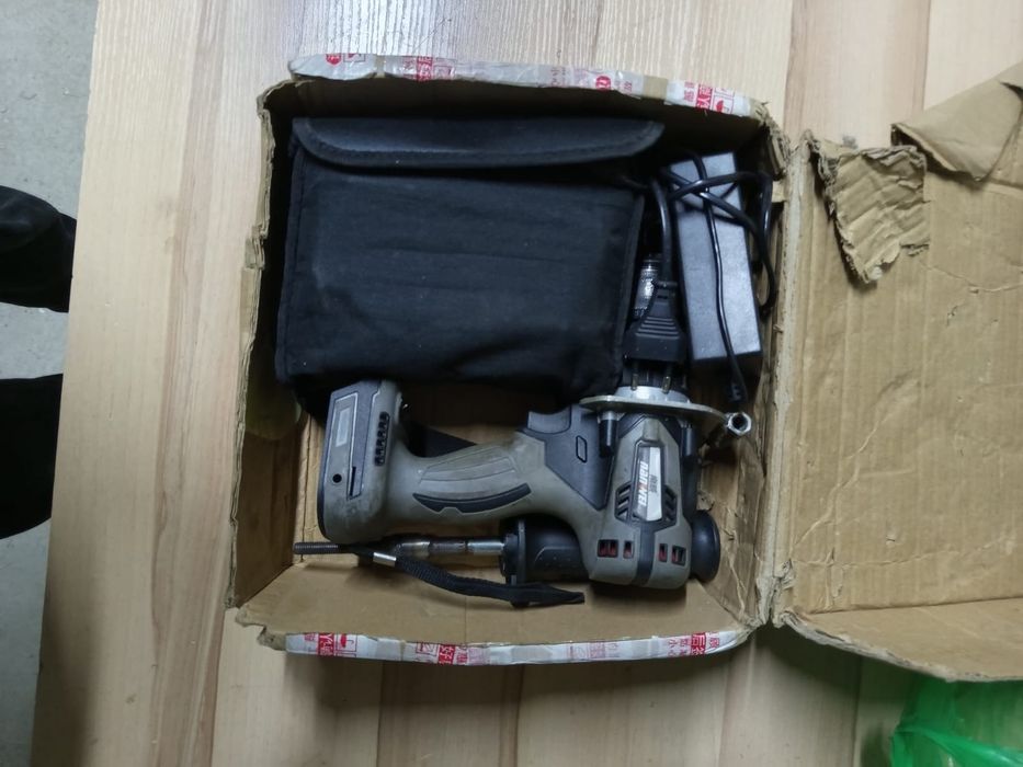 Продам шуруповёрт для ледобура