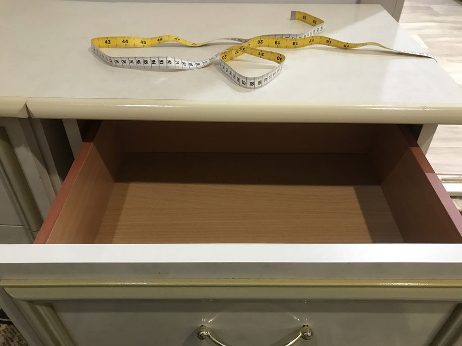 тумба прикроватная