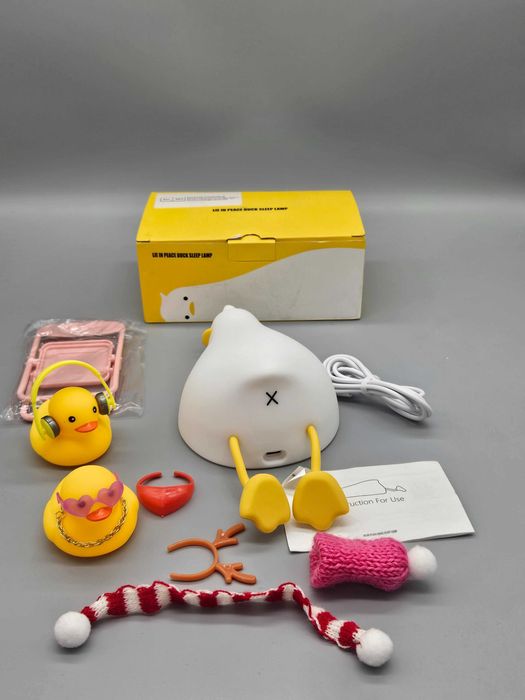 LED пате „Lie in Peace“ – забавна нощна лампа с аксесоари