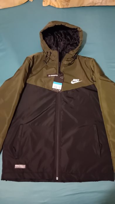Яке Nike размер S