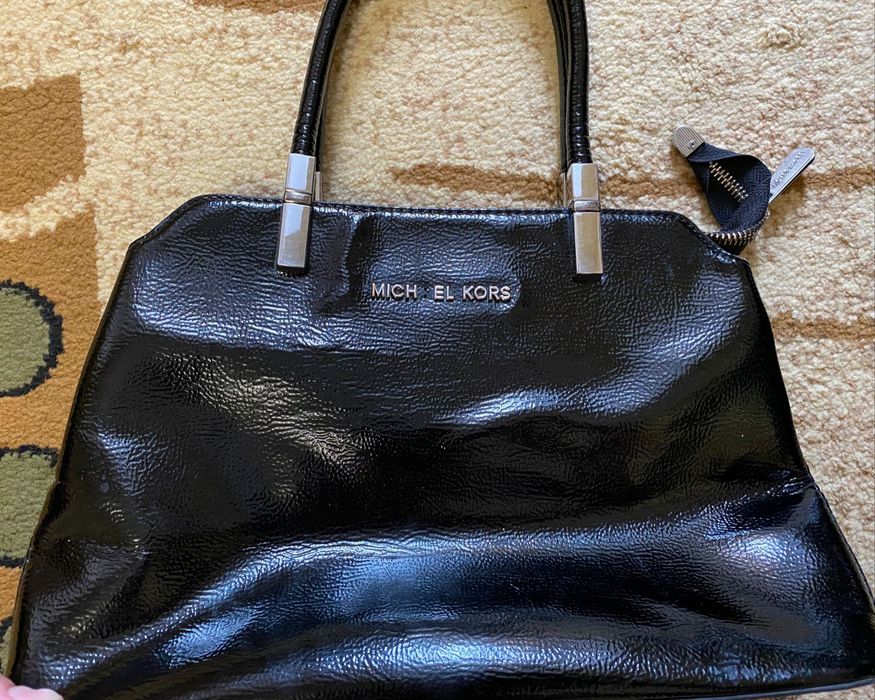 Продам сумки классические