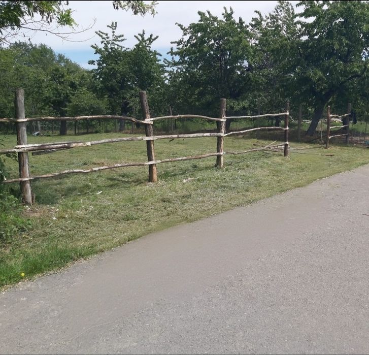 Teren intravilan/extravilan Turcinesti-Horezu