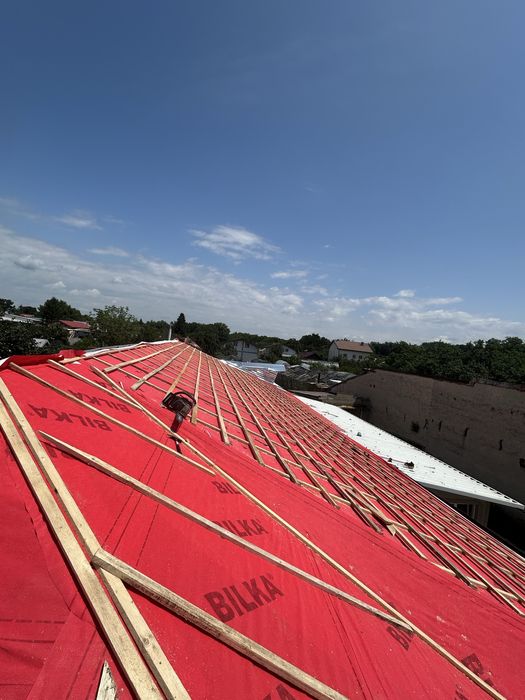 Meșteri de încredere pentru acoperișul tău rapid, corect, garant