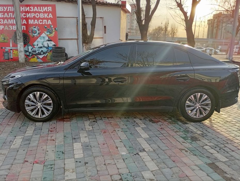 Продается авто Honggi egm-5