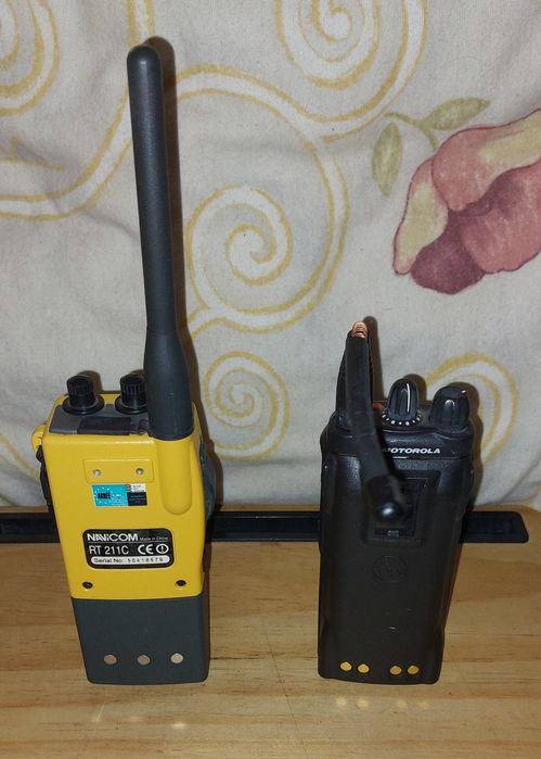 Statie de emisie recepție Motorola GP680 si NaviCom RT211C