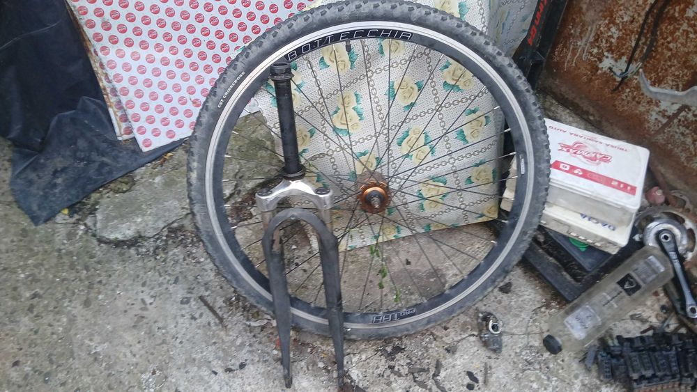 Vand furca si roata fata de 28" pentru bicicleta electrica