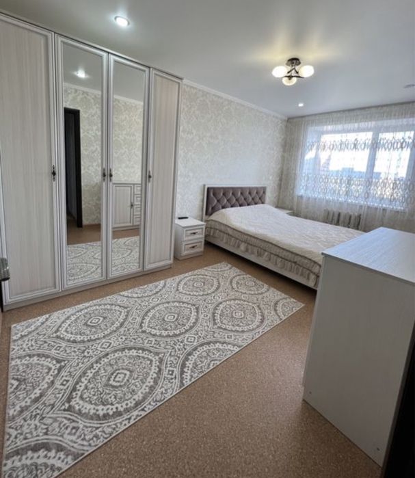 Продам спальный гарнитур. Торг