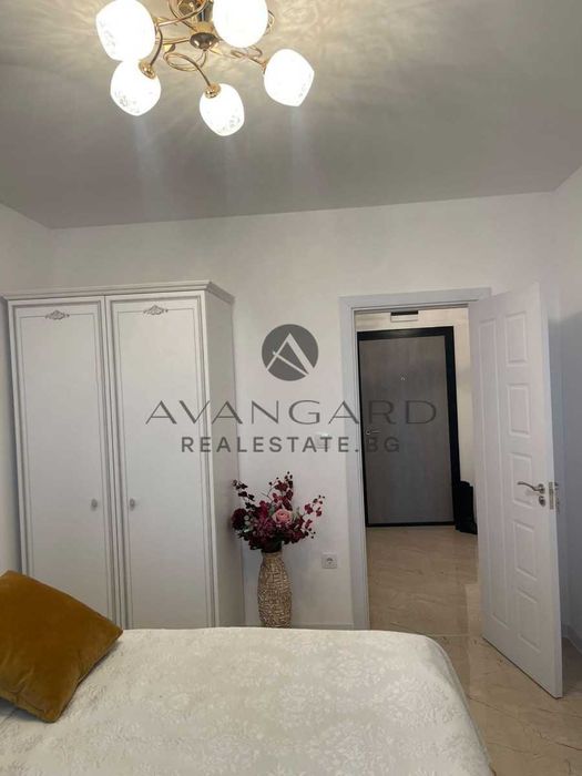 Продава се Двустаен апартамент в Пловдив, Христо Смирненски - 67 кв.м за 2500 €/кв.м - Снимка #5