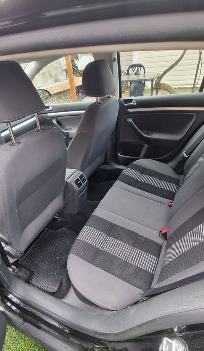 VW GOLF 5 (1.4 MPI) 2008