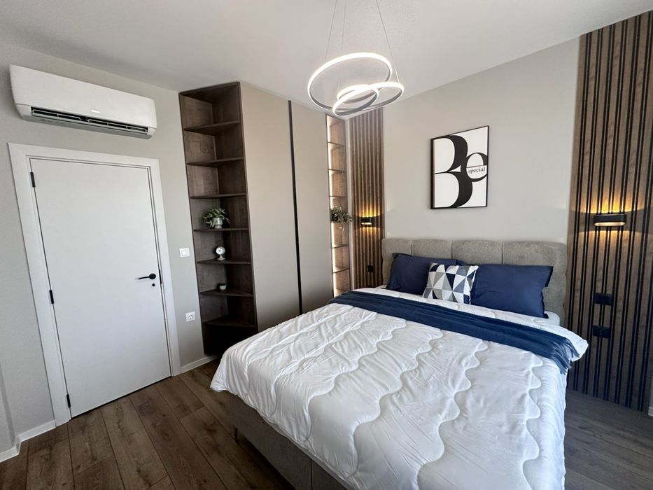 Тристаен обзаведен апартамент кв.Кършияка