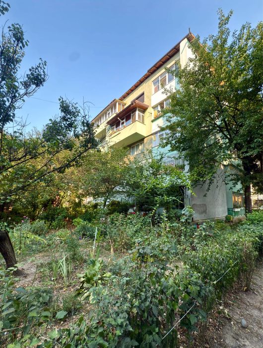 Apartament decomandat \ 2 camere | zona centrala, spatii verzi, liniste | Aleea Ghioceilor Bacau — fotografia 3