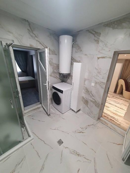 Къща, под наем, Център