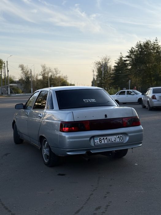 Продам машину ваз 2110