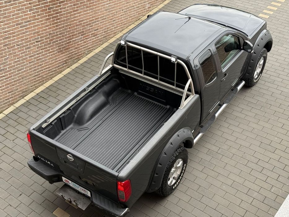 Nissan Navara Primul proprietar/Troliu 6 Tone nou !!! / Anvelope noi / 171 PS