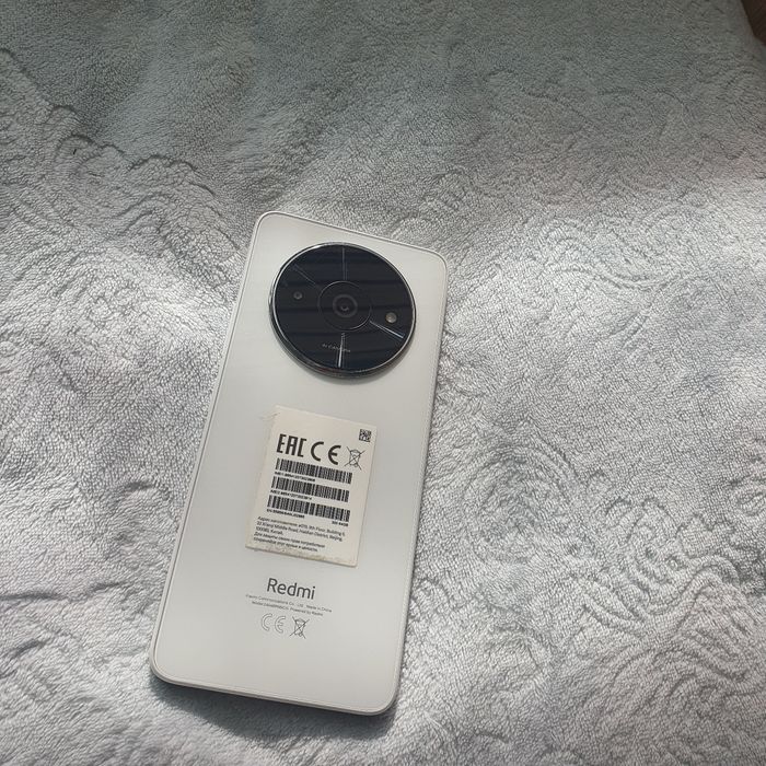 Телефон Redmi A3 X
Redmi A 3x 64Gb
Состояние Идеал.
Зарядка бор 
Короб