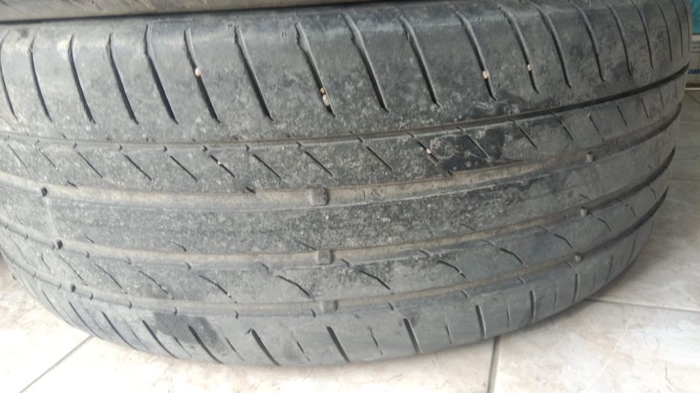 Шины 235/55R19 (4шт)