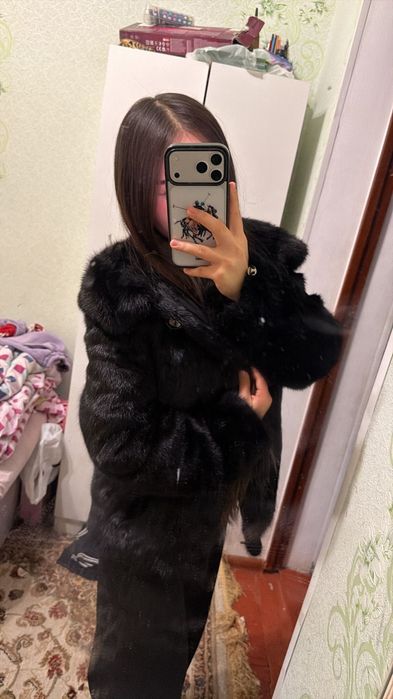 Шуба чорный бриллиант