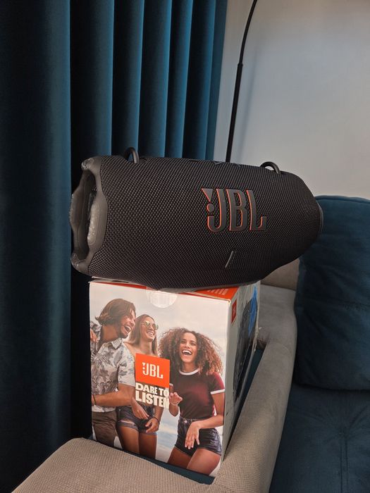 Jbl Xtreme 4 la cutie