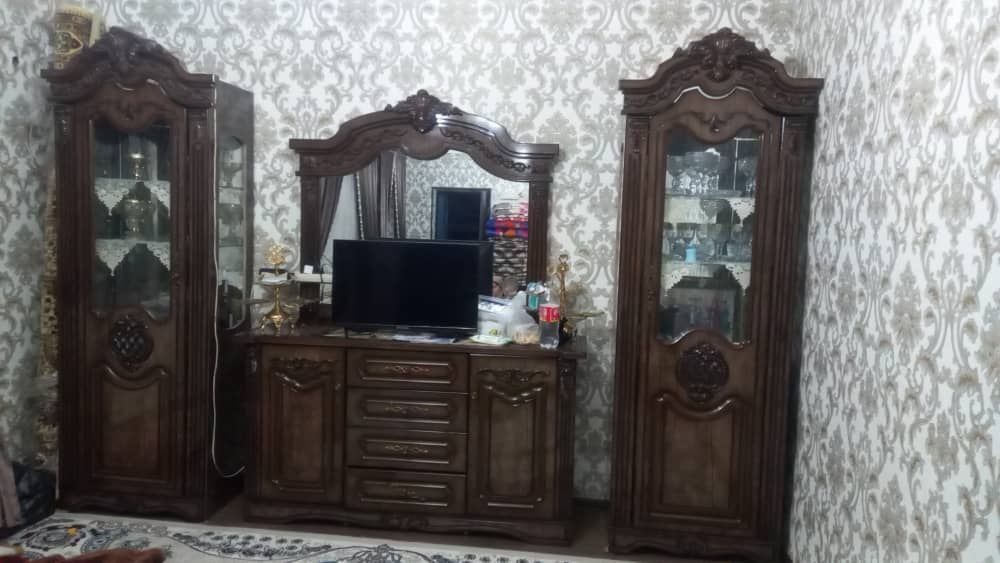 Камот мебель сотилади