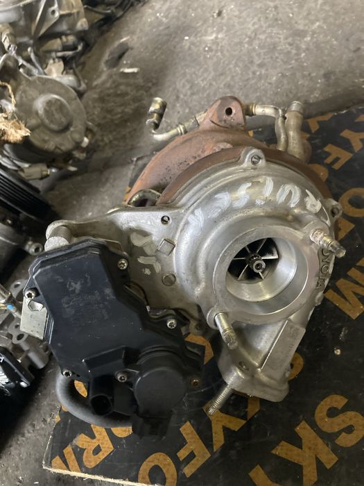 Toyota Land Cruiser 2.8 D 2018 година Турбо