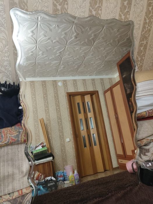 Продам зеркало большое