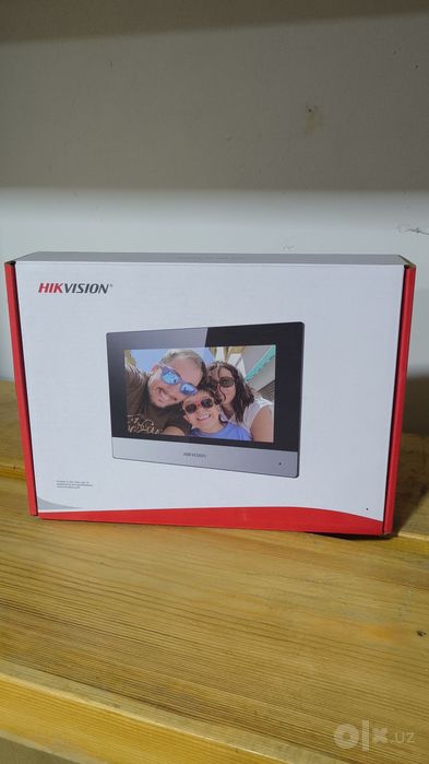 Видеодомофон Hikvision DS-KH6320-WTE1