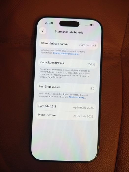 Vand iPhone 17 - 256 GB - 100% Bat - 80 cicluri