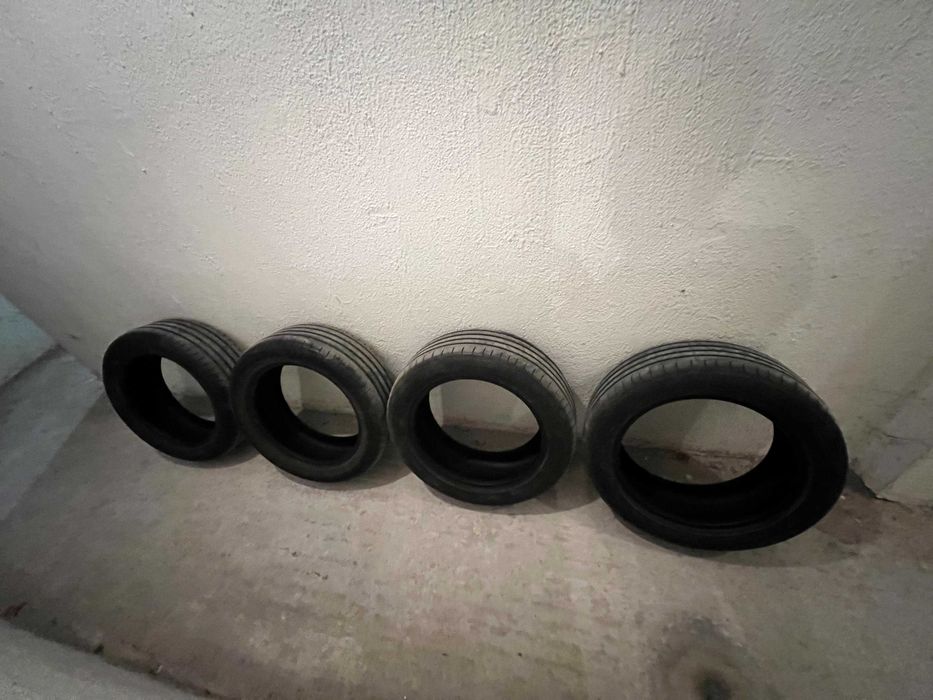 Гуми летни Debica Presto 215/55 R17 - 4броя