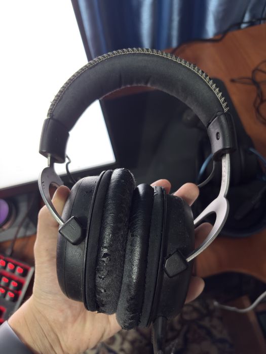 Hyperx cloud silver