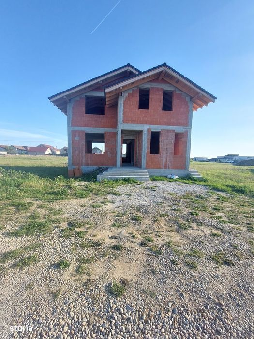 Cihei - Casă în roșu, toate utilitățile