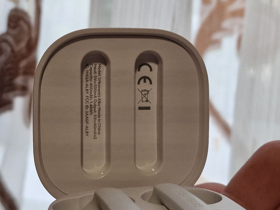 Căști True Wireless Urbanears Alby - Aspect Impecabil - White