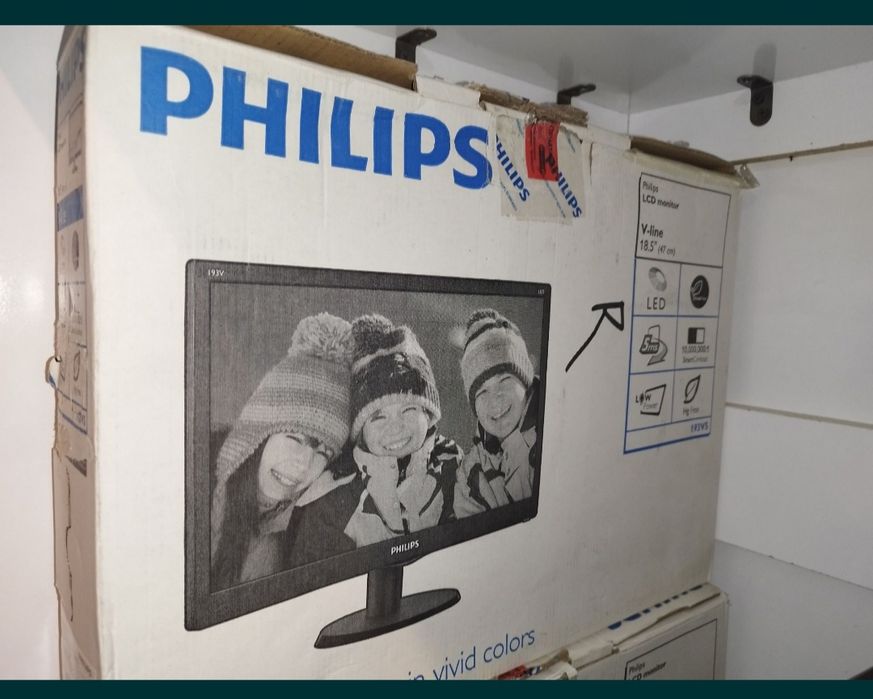 Philips manitor yangi