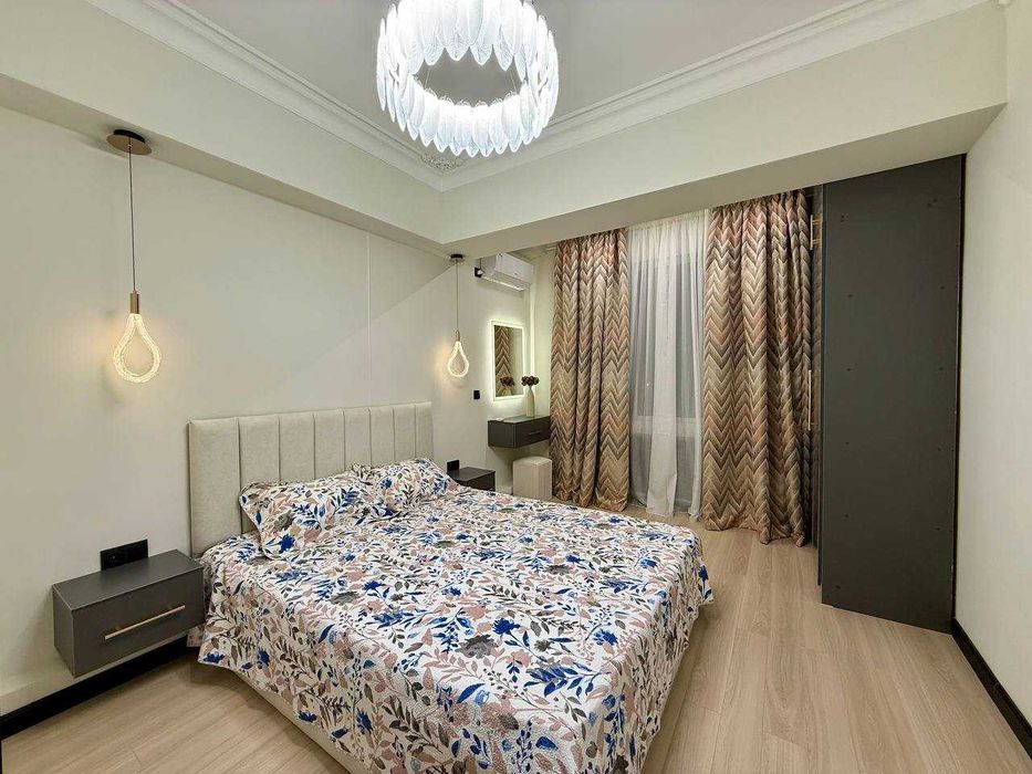 Аренда квартира, метро Дружба, Меджик сити 2\3\9 60м2